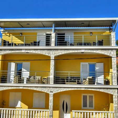 Fancy Apartments Dream Брна Экстерьер фото