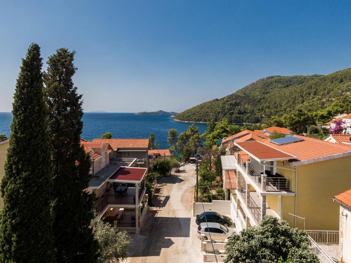 Fancy Apartments Dream Брна Экстерьер фото