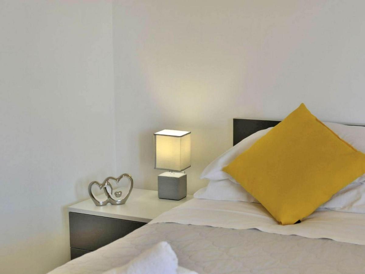 Fancy Apartments Dream Брна Экстерьер фото