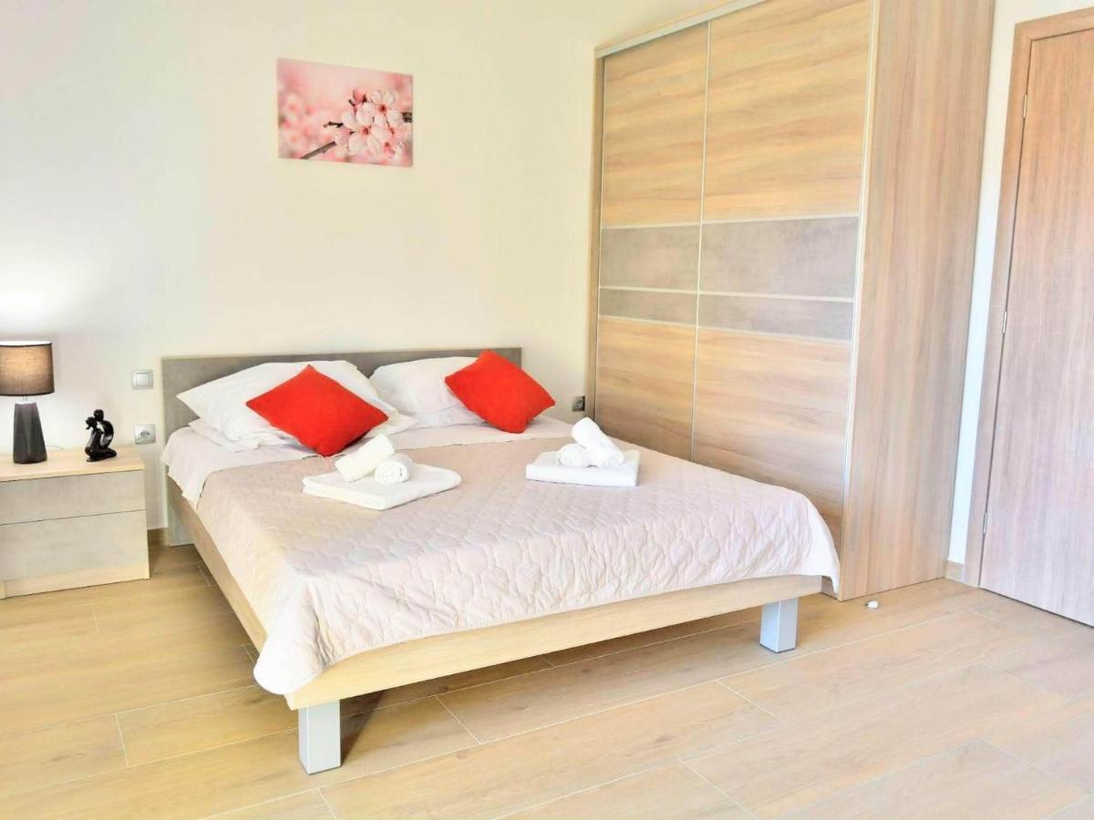 Fancy Apartments Dream Брна Экстерьер фото